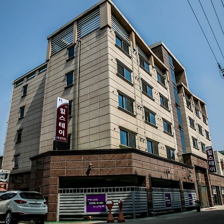 Hillstay Residence Hotel Gumi Buitenkant foto