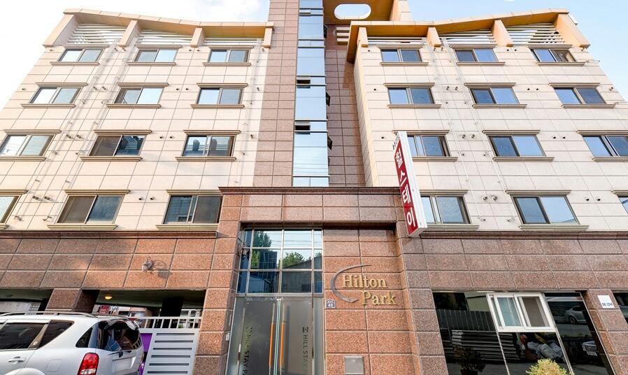 Hillstay Residence Hotel Gumi Buitenkant foto