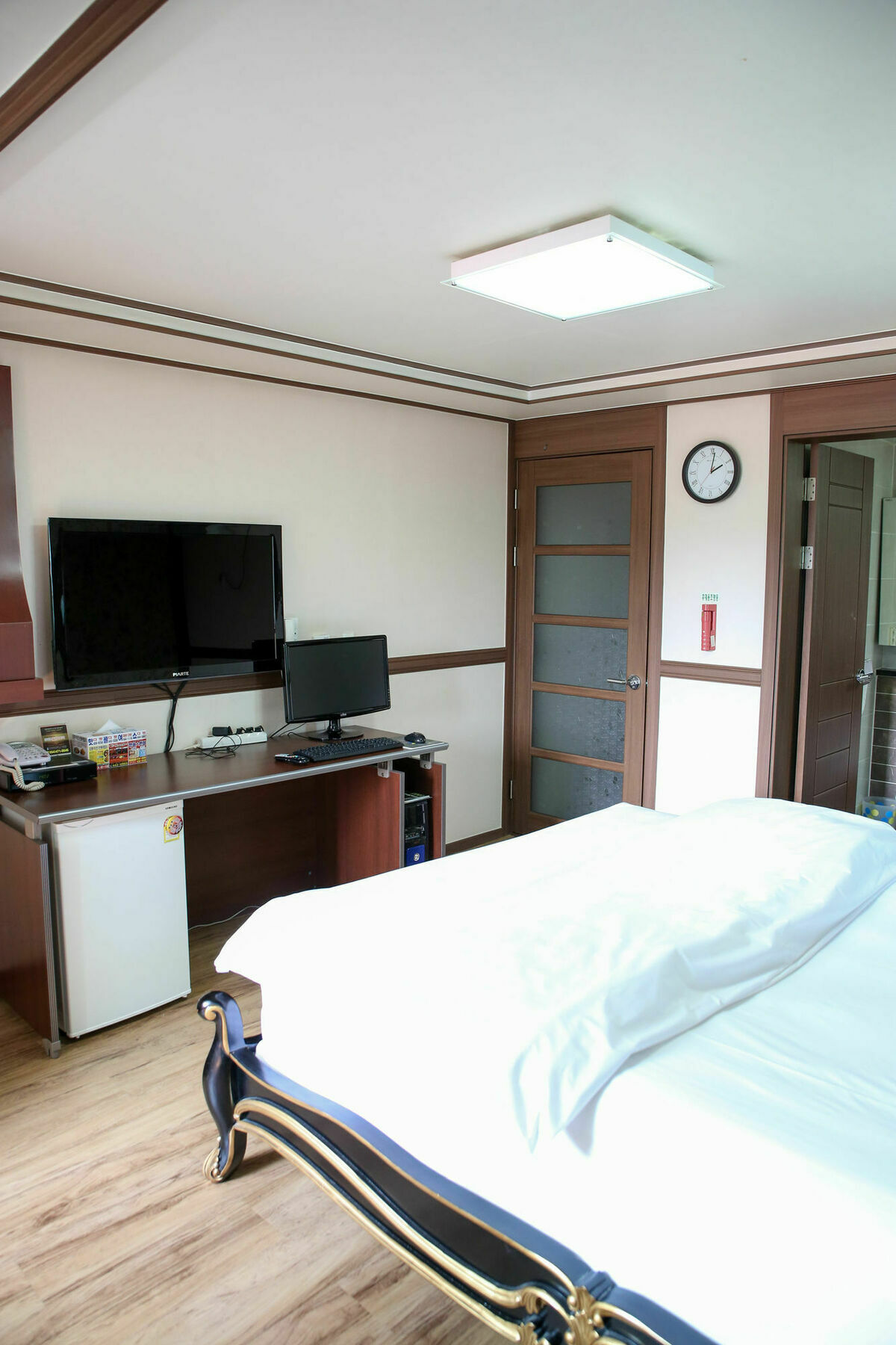 Hillstay Residence Hotel Gumi Buitenkant foto