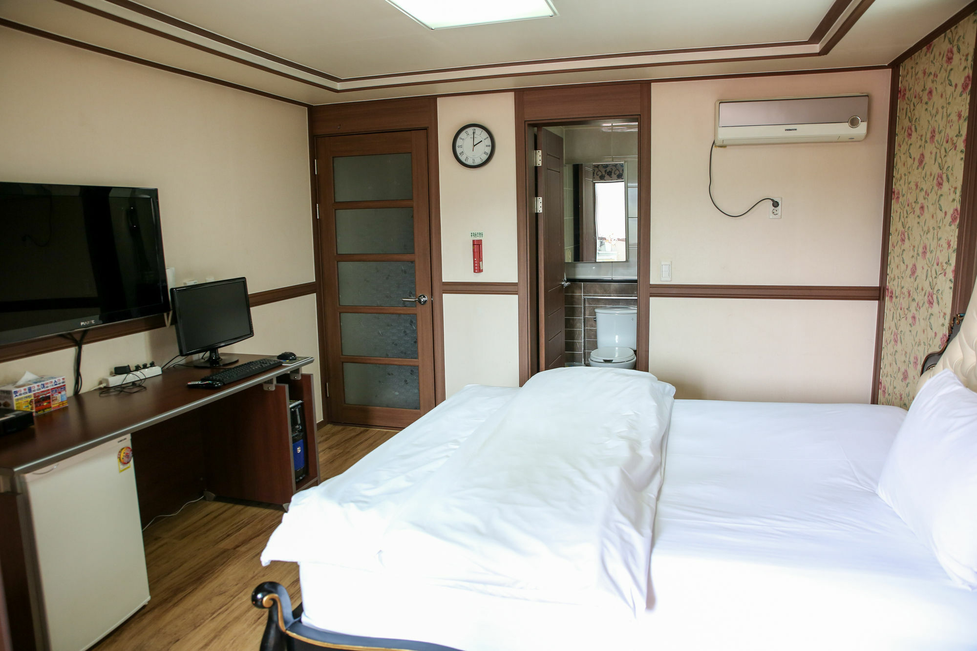 Hillstay Residence Hotel Gumi Buitenkant foto